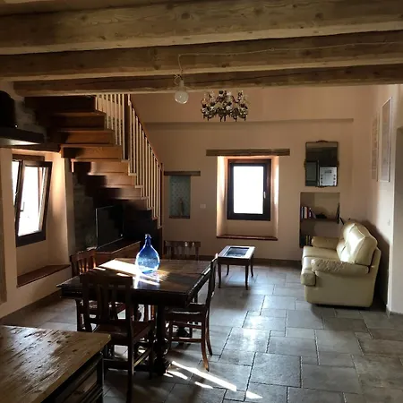 Podere Sode Del Mardello Διαμέρισμα *